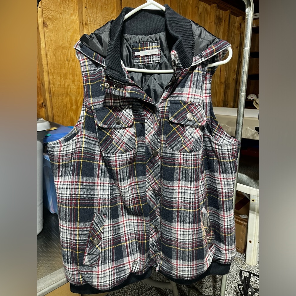 Maurice’s plaid vest w/hood.